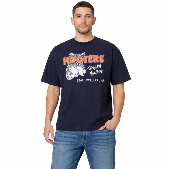 Vintage Hooters Happy Valley State College PA T-Shirt 2XL Oversized 🔥 - Picture 6 of 6